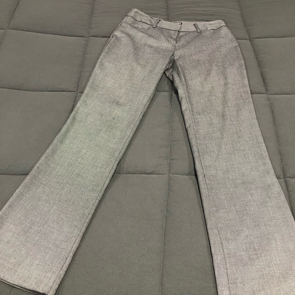 Express Editor Pants - Picture 2 of 3
